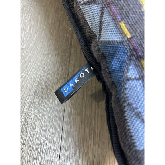 VTG Dakota Tapestry Pillow Nativity Decor Stained Glass Baby Jesus 16” - Picture 6 of 7